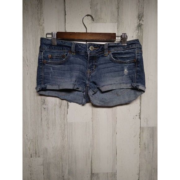 American Eagle Stretch Cuttoff Short Shorts Size 4 - Picture 1 of 4
